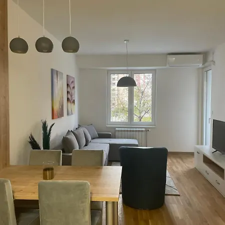 Apartment Premium *