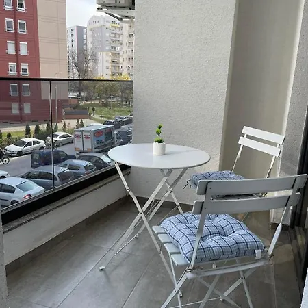 Premium Apartment *