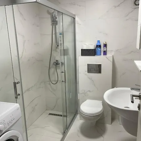 Premium Apartment *